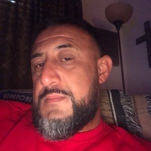 Meet your Posher, Javier